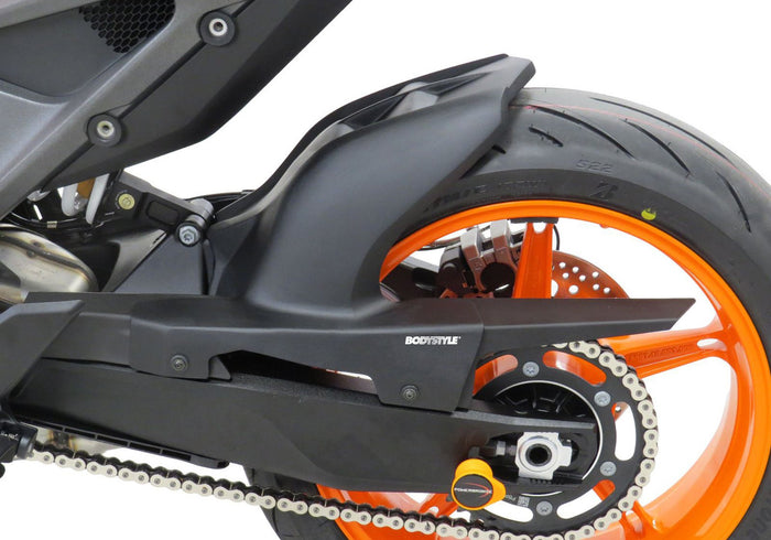 BODYSTYLE Raceline Hinterradabdeckung Carbon Look ABE
