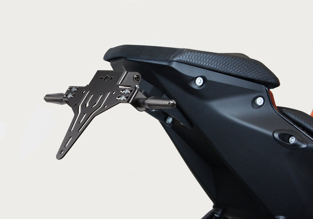 PROTECH V-SHAPE Kennzeichenhalter schwarz