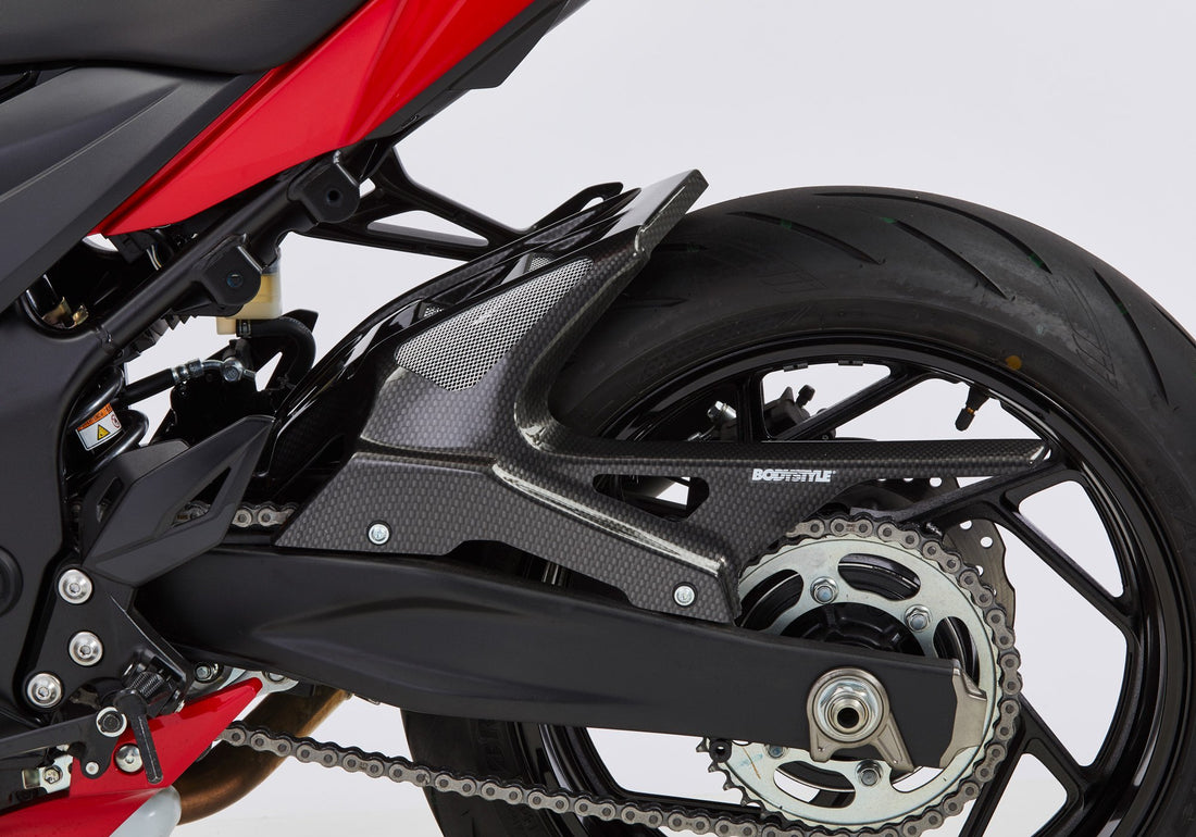 BODYSTYLE Raceline Hinterradabdeckung Carbon Look ABE