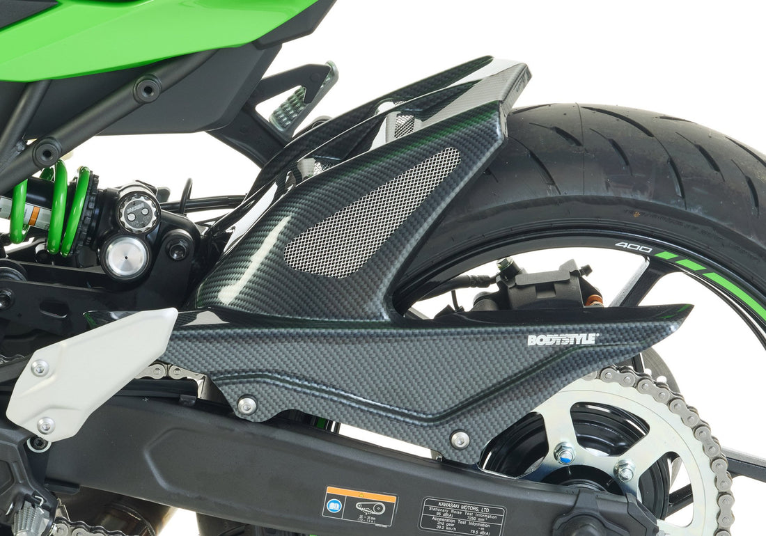 BODYSTYLE Raceline Hinterradabdeckung Carbon Look ABE