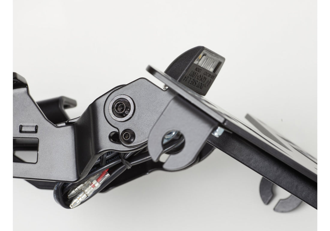 Protech X-Shape Komplett-Set Plug and Play Kennzeichenhalter mit 2 LED-Blinkern